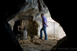 Photographing potential rock art sites in Hassan's Cave — I feel like I'm back in the Sahara with Andras!