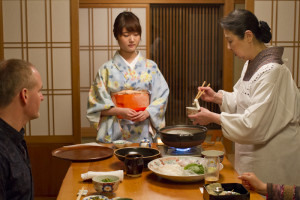 Preparing the Fugu-chiri at our table...