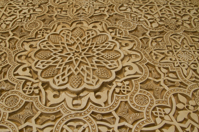 Every surface of the Nasrid Palace is graced with swirls and leaves and geometric patterns...