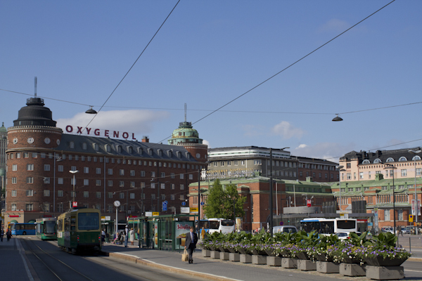 We wandered the streets among Helsinki’s art nouveau buildings and 1930’s cafes...